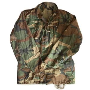 VINTAGE U.S. WOODLAND CAMO MILITARY JACKET